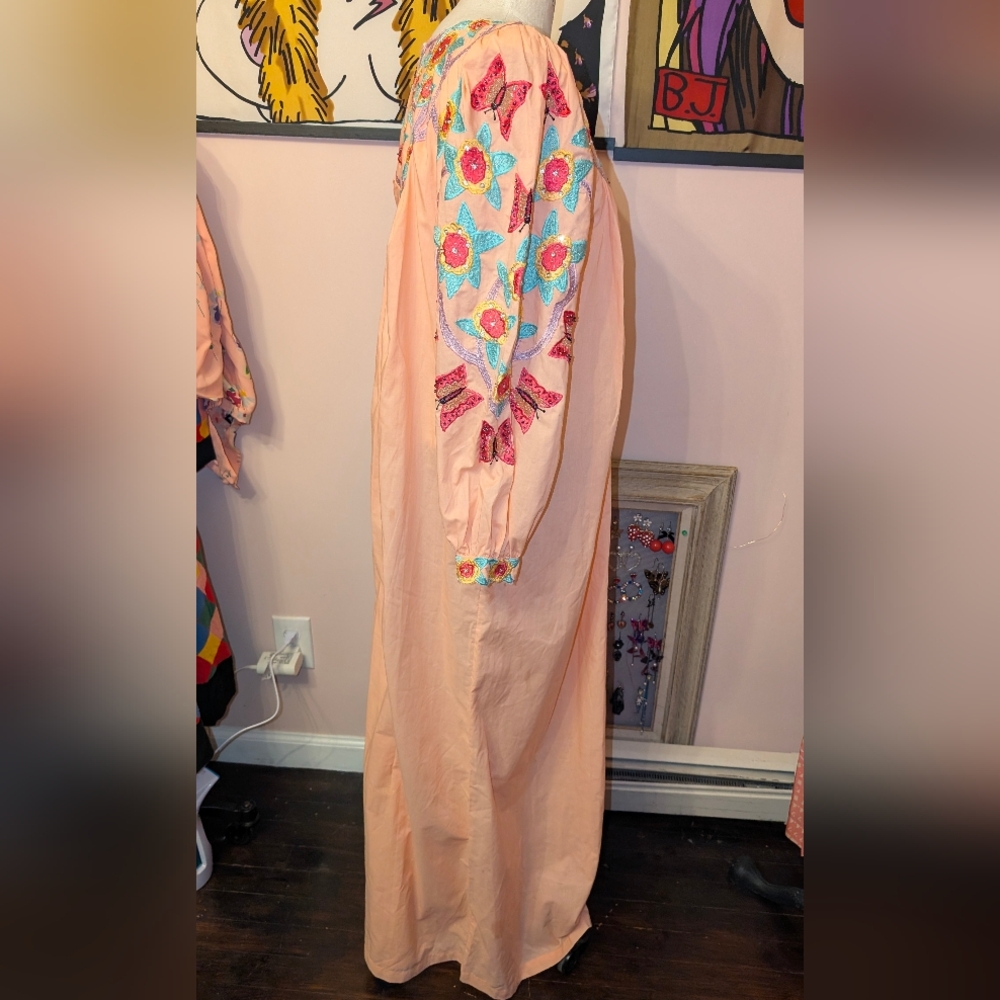 vintage embroidered butterfly MuMu Kaftan - Picture 4 of 12